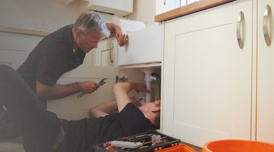 Plumber in Zurich, MT
